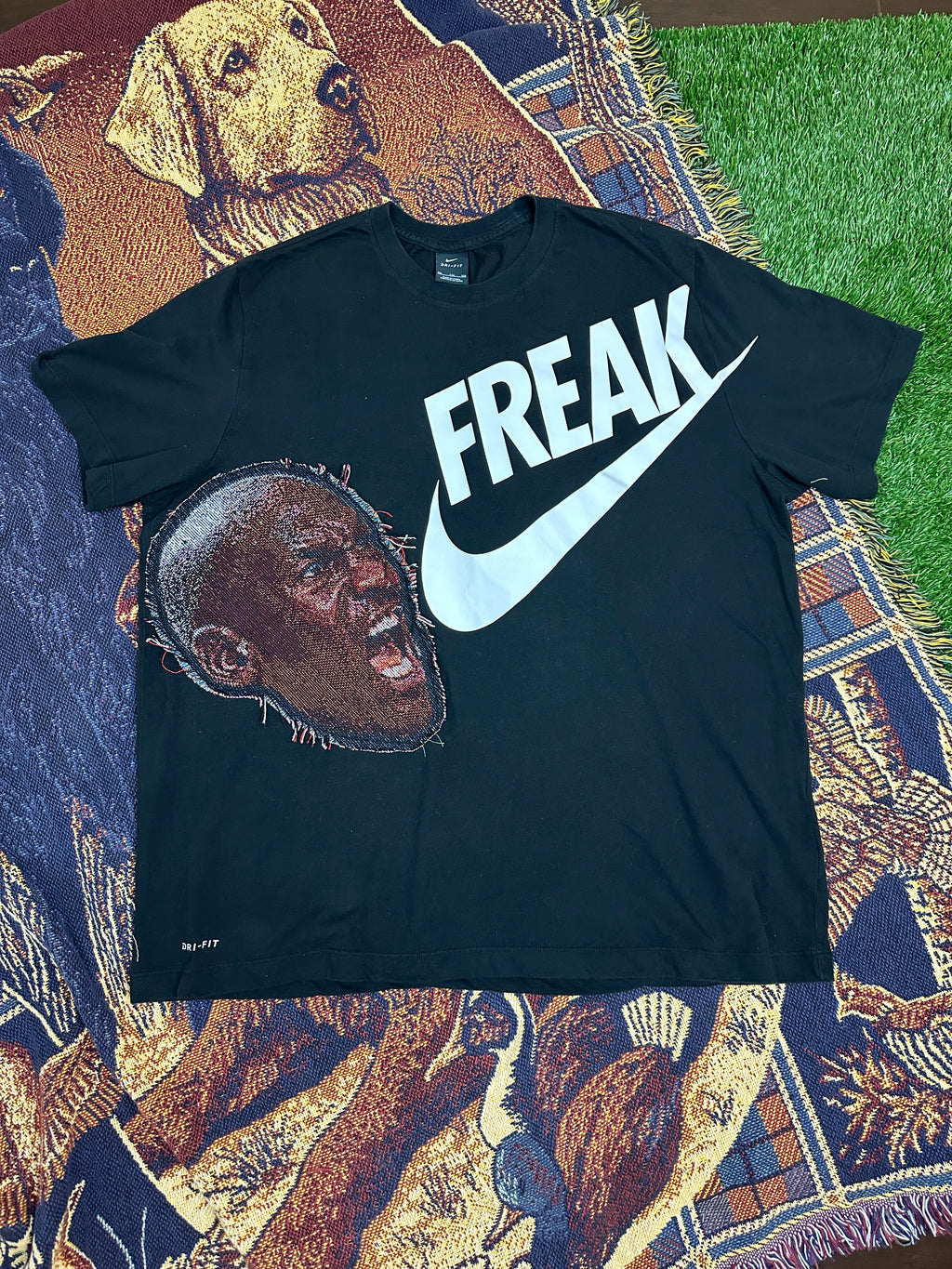 Nike Vintage Tee with Basketball Man Patchwork